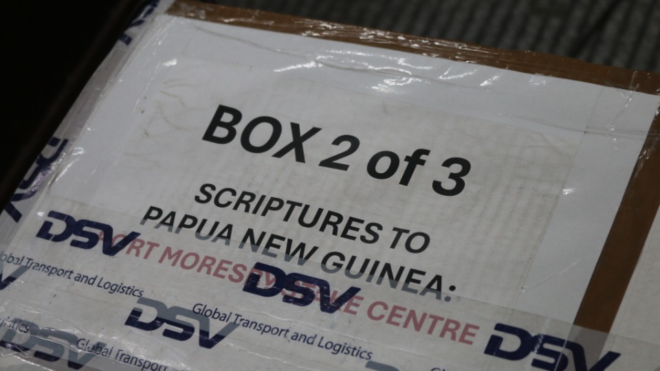 Boxes of pre-loved scriptures were sent from Auckland, New Zealand to Port Moresby, Papua New Guinea to bless the lives of young members of The Church of Jesus Christ of Latter-day Saints.