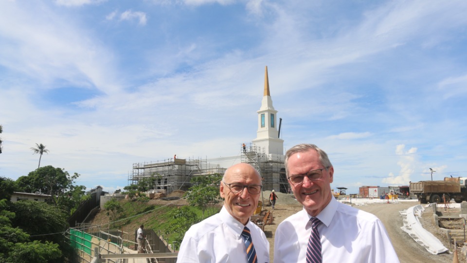 Elder-Valenzuela-and-Elder-Meurs-Port-Moresby-Papua-New-Guinea-Temple.